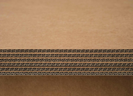 ColomPac Doppelwelliger Blitzbodenkarton mit Z-Faltung und vollüberlapp. Deckel 287x217x149mm SK-Verschluss & Aufreißfaden